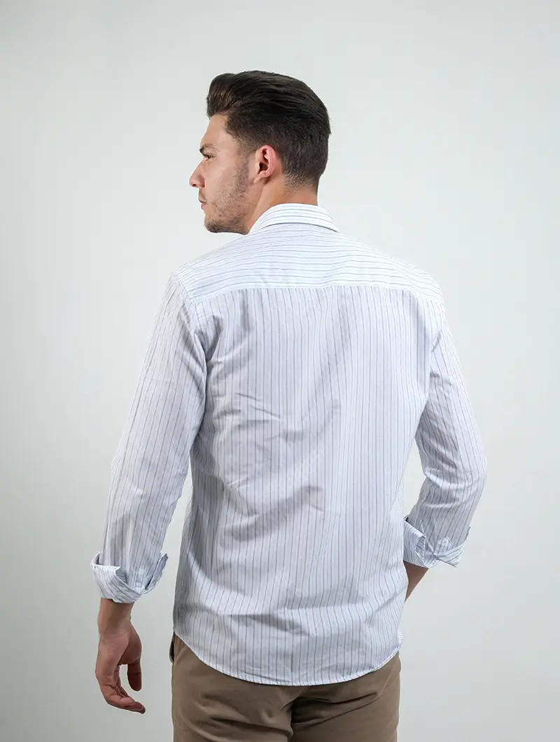 Chemise à rayures